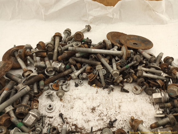 Cadillac CTS Dismantling Hardware Fasteners Bolts & Nuts
