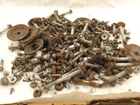 Cadillac CTS Dismantling Hardware Fasteners Bolts & Nuts