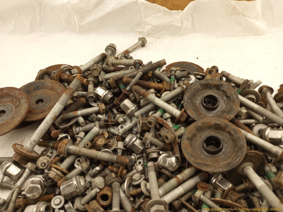 Cadillac CTS Dismantling Hardware Fasteners Bolts & Nuts