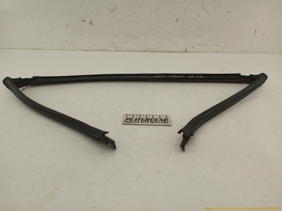 BMW Z3 Windshield Car Side Seal Weatherstrip