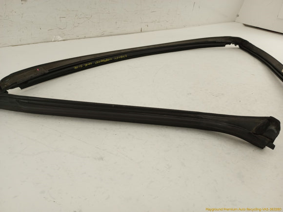 BMW Z3 Windshield Car Side Seal Weatherstrip