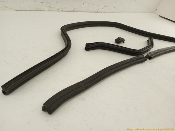 BMW Z3 Under Hood Seal Weatherstrip Set