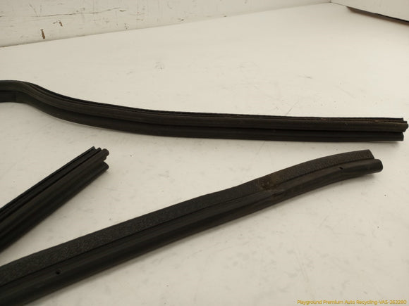 BMW Z3 Under Hood Seal Weatherstrip Set
