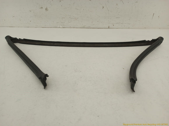 BMW Z3 Windshield Car Side Seal Weatherstrip