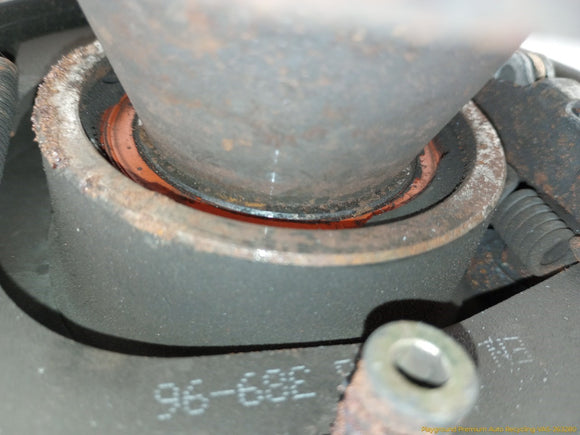 BMW Z3 Passenger Right Rear Spindle Knuckle Hub