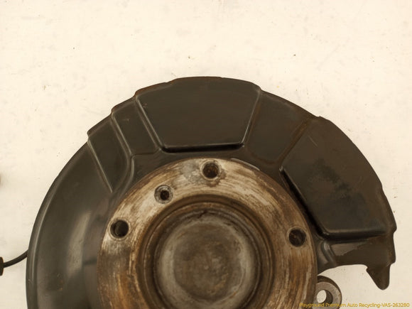 BMW Z3 Passenger Right Front Spindle Knuckle Hub