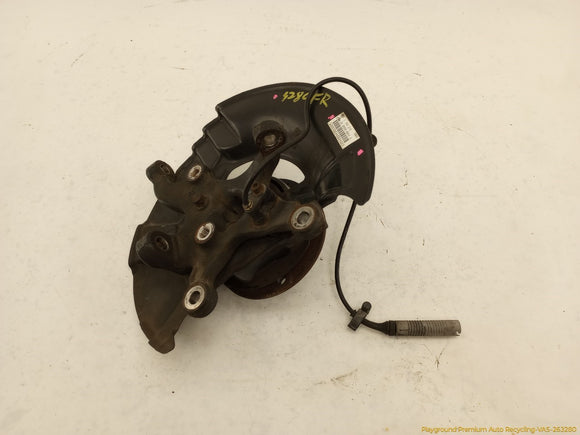 BMW Z3 Passenger Right Front Spindle Knuckle Hub