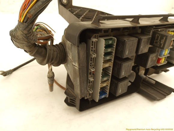 Volvo XC70 Engine Fuse Box