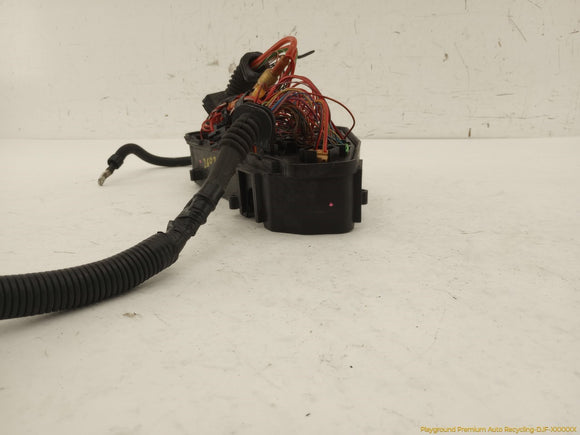 Porsche Cayenne Engine Fuse Box