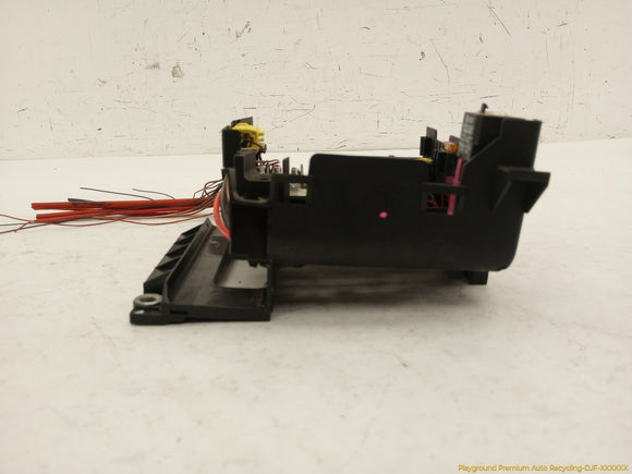 Porsche Cayenne Engine Fuse Box