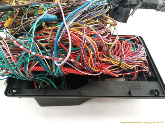 BMW Z3 Engine Fuse Box