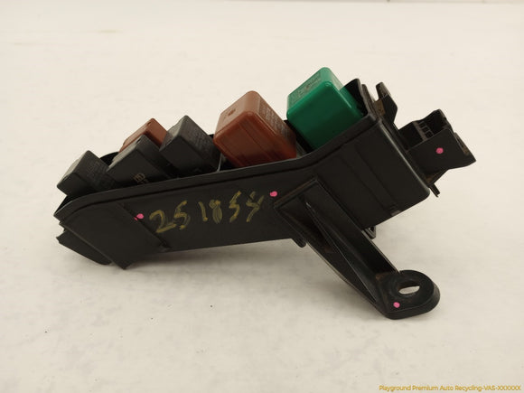 Lexus IS300 Engine Fuse Box