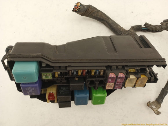 Lexus IS300 Engine Fuse Box