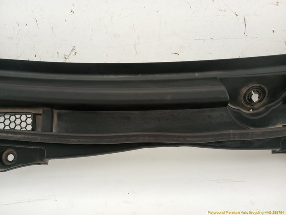 Alfa Romeo Stelvio Cowl Vent Trim Panel