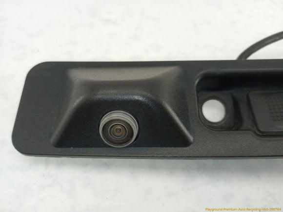 Alfa Romeo Stelvio Tailgate Release Handle & License Plate Lamp Set