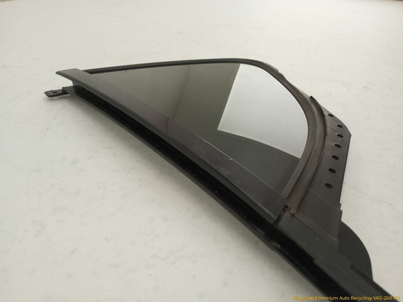 Alfa Romeo Stelvio Driver Left Rear Door Vent Glass