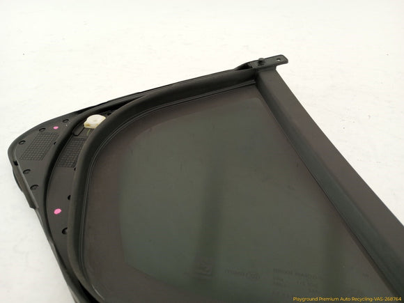 Alfa Romeo Stelvio Driver Left Rear Door Vent Glass