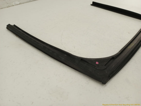 Alfa Romeo Stelvio Driver Left Rear Door Seal Weatherstrip