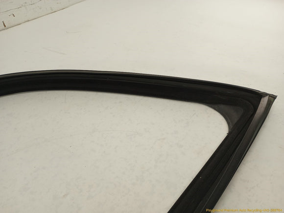 Alfa Romeo Stelvio Driver Left Front Door Seal Weatherstrip
