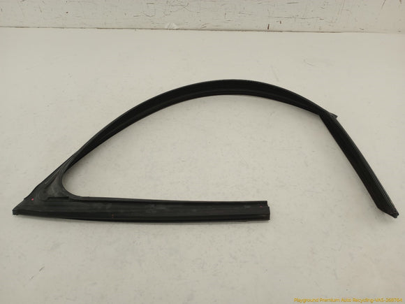 Alfa Romeo Stelvio Driver Left Front Door Seal Weatherstrip