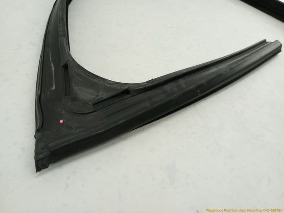 Alfa Romeo Stelvio Driver Left Front Door Seal Weatherstrip