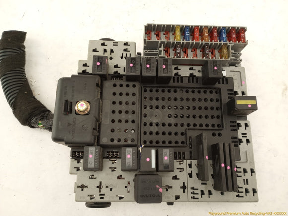 Volvo V70 Rear Cabin Fuse Box