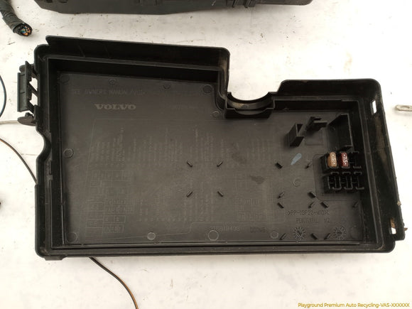 Volvo V50 Engine Fuse Box