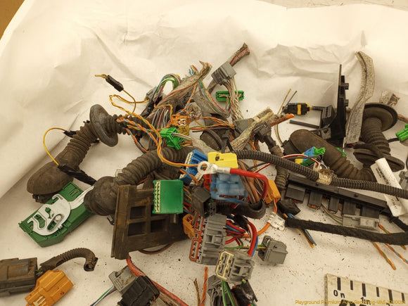Volvo V70 Vehicle Wiring Pigtails