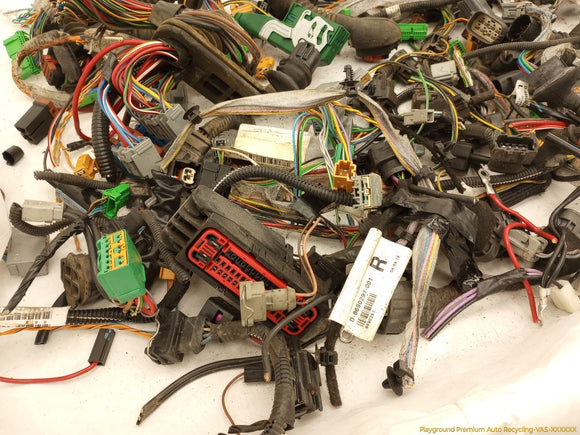 Volvo V70 Vehicle Wiring Pigtails