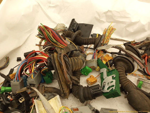 Volvo V70 Vehicle Wiring Pigtails