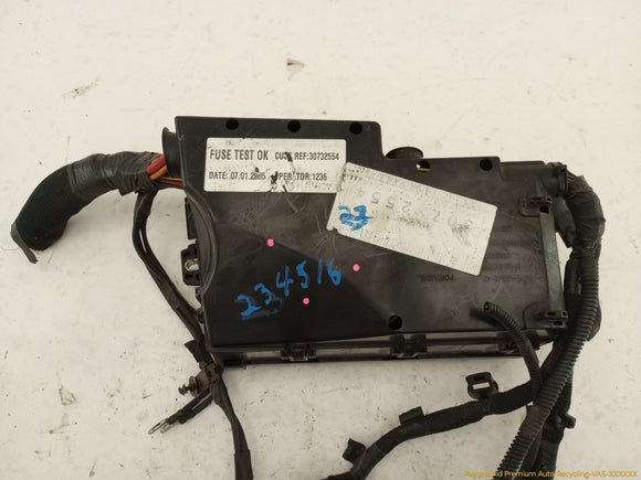 Volvo V50 Engine Fuse Box