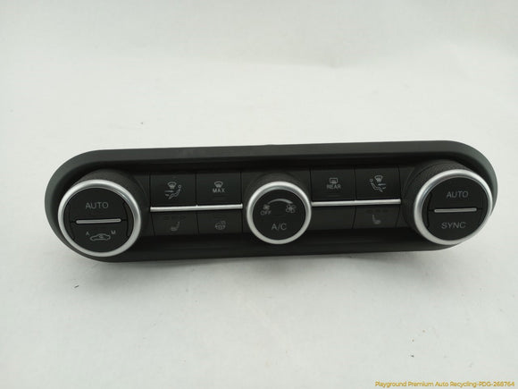 Alfa Romeo Stelvio Climate Control Panel