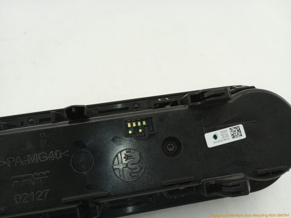 Alfa Romeo Stelvio Climate Control Panel
