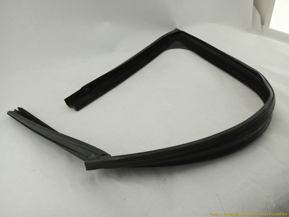 Alfa Romeo Stelvio Passenger Right Front Door Seal Weatherstrip