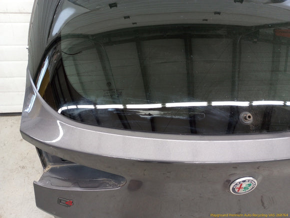 Alfa Romeo Stelvio Liftgate Tailgate Panel