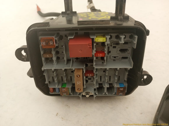 Alfa Romeo Stelvio Engine Fuse Box