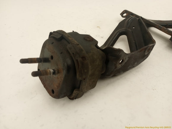 Cadillac Eldorado Pair Of Engine Mount Brackets