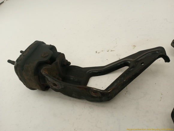 Cadillac Eldorado Pair Of Engine Mount Brackets