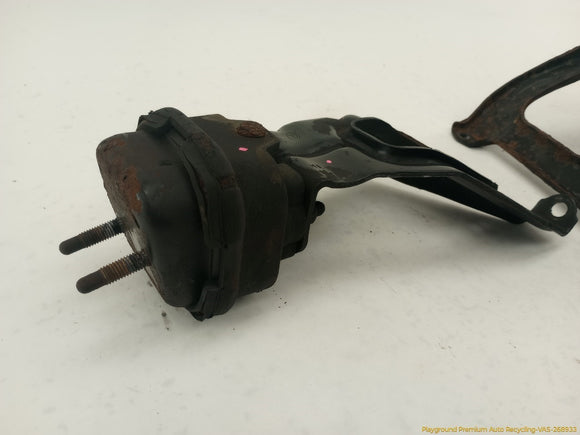Cadillac Eldorado Pair Of Engine Mount Brackets