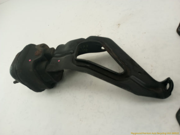 Cadillac Eldorado Pair Of Engine Mount Brackets