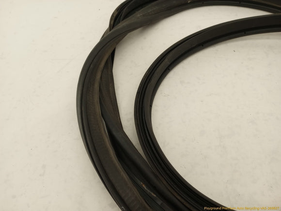 Mitsubishi Eclipse Trunk Lid Seal Weatherstrip