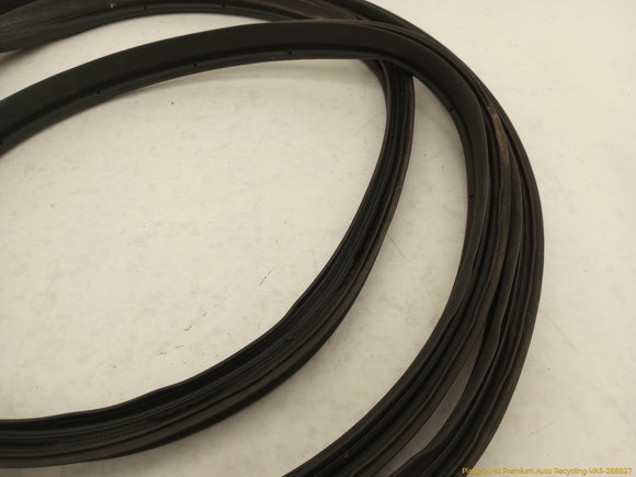 Mitsubishi Eclipse Trunk Lid Seal Weatherstrip