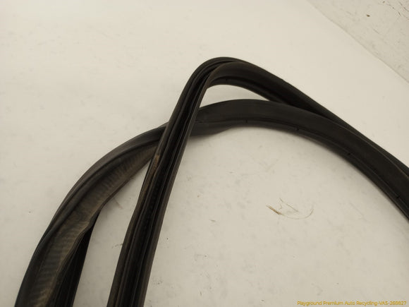 Mitsubishi Eclipse Trunk Lid Seal Weatherstrip