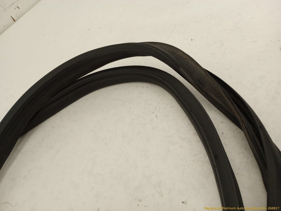 Mitsubishi Eclipse Trunk Lid Seal Weatherstrip