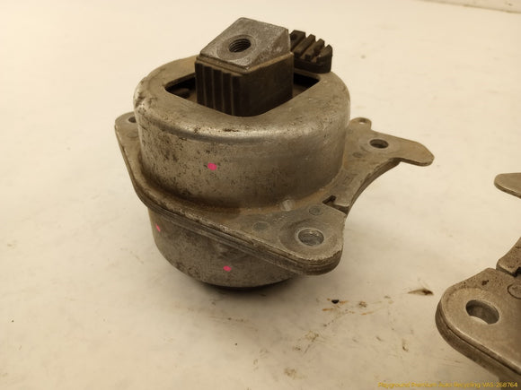 Alfa Romeo Stelvio Pair Of Engine Mount Brackets