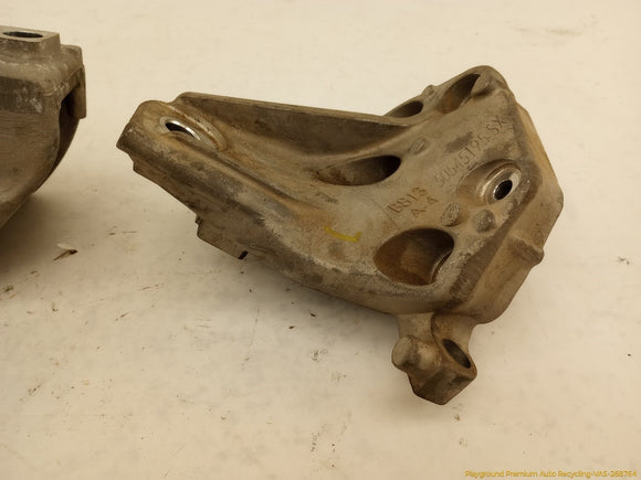 Alfa Romeo Stelvio Pair Of Engine Mount Supports