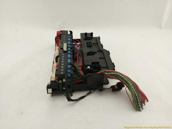 BMW 323i Cabin Fuse Box