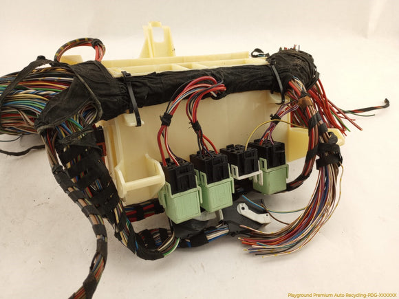 BMW 323i Cabin Fuse Relay Holder Box