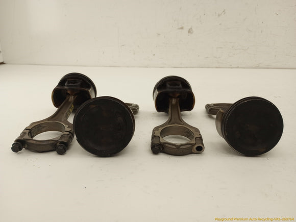 Alfa Romeo Stelvio Engine Piston & Connecting Rods Set