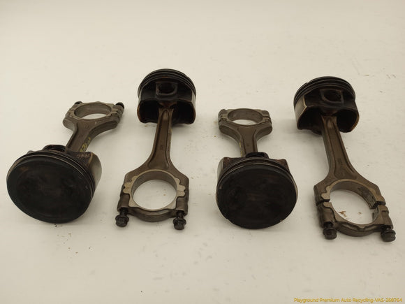 Alfa Romeo Stelvio Engine Piston & Connecting Rods Set
